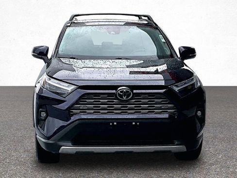 Certified 2022 Toyota RAV4 Limited FWD image 4