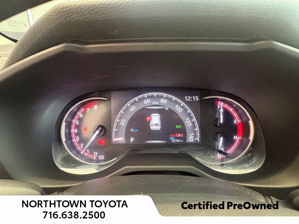 Used 2024 Toyota RAV4 LE FWD image 23