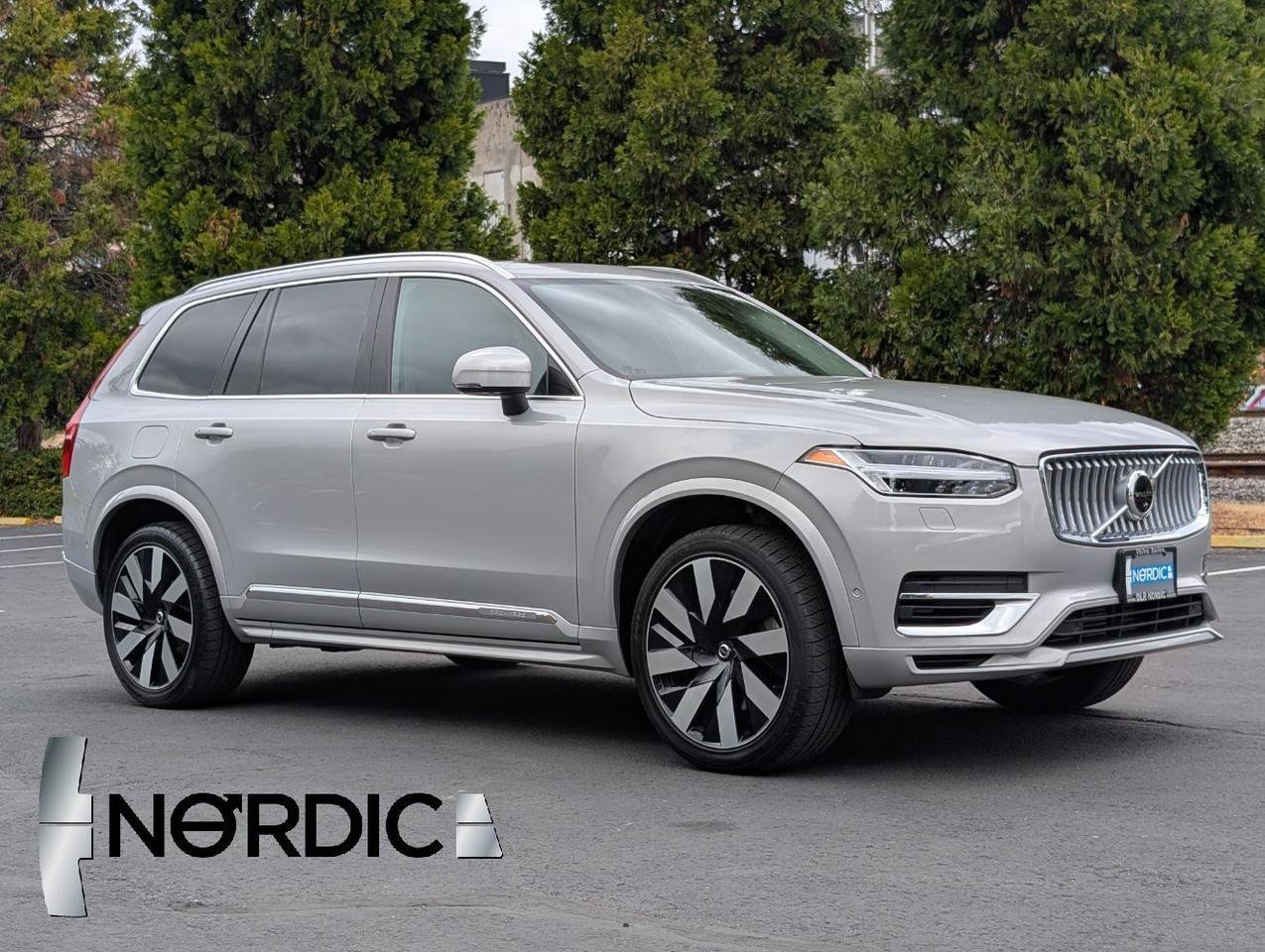 Used 2023 Volvo XC90 T8 Plus w/ Protection Package Premier AWD/4WD image 1