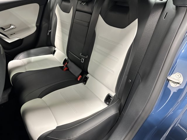 Certified 2022 Mercedes-Benz CLA 35 AMG 4MATIC image 31