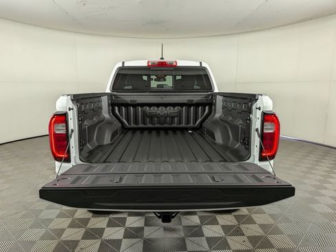 New 2026 GMC Canyon AT4 w/ Technology Plus Package image 9