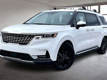 Used 2024 Kia Carnival SX Prestige