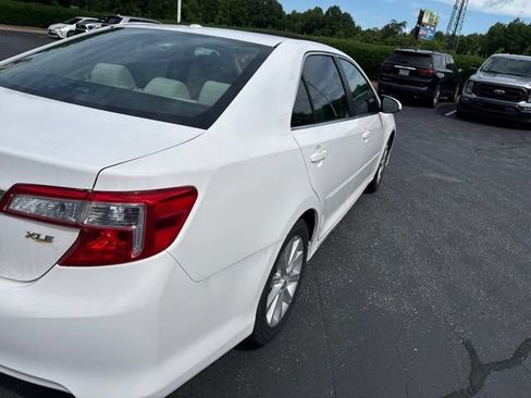 Used 2014 Toyota Camry XLE FWD image 7