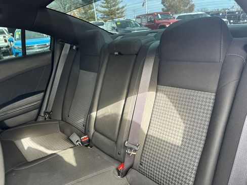 Used 2023 Dodge Charger R/T w/ Harman/Kardon Audio Group image 10