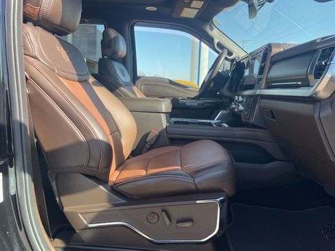 Used 2024 Ford F350 King Ranch w/ Chrome Package image 16