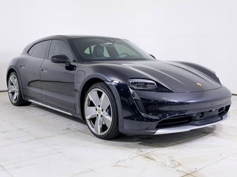 Certified 2024 Porsche Taycan 4 Cross Turismo w/ Premium Package image 27