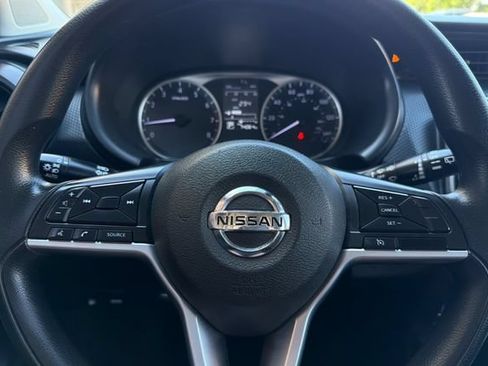 Used 2021 Nissan Kicks S FWD image 28
