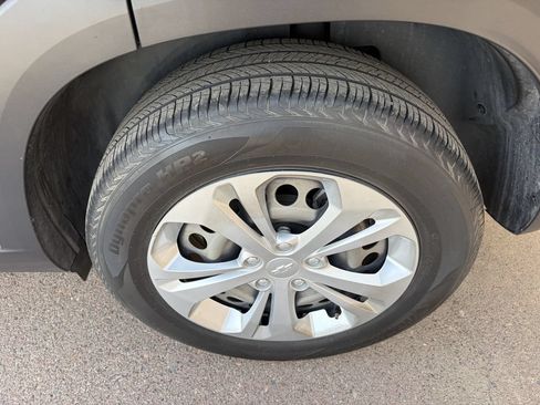 Used 2024 Chevrolet Trax LS FWD image 7