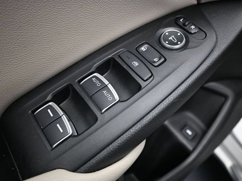 Used 2021 Honda Accord EX-L image 11