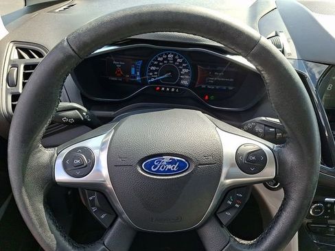 Used 2016 Ford C-MAX Energi SEL w/ Equipment Group 302A FWD image 20
