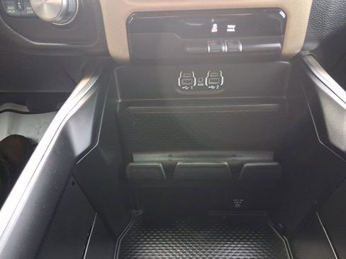 Used 2022 RAM 1500 Laramie image 22