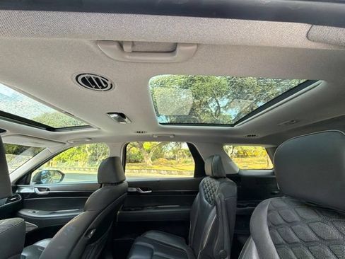 Used 2021 Hyundai Palisade Limited FWD image 13