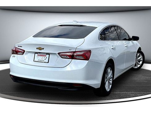 Used 2022 Chevrolet Malibu LT FWD image 14