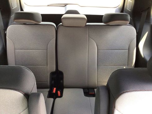 New 2026 Chevrolet Traverse LT w/ Driver Confidence Package image 13