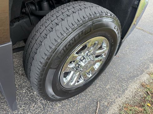 Used 2016 Chevrolet Silverado 2500 LTZ w/ Duramax Plus Package image 9