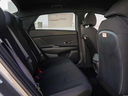 New 2025 Hyundai Elantra Sport image 11