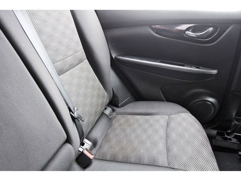 Used 2019 Nissan Rogue Sport SV image 15