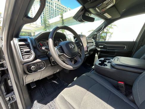 Used 2026 RAM 2500 Big Horn AWD/4WD image 16