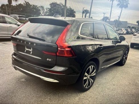 Used 2023 Volvo XC60 B5 Plus w/ Protection Package Premier image 2