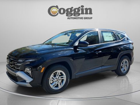 New 2026 Hyundai Tucson SE image 1