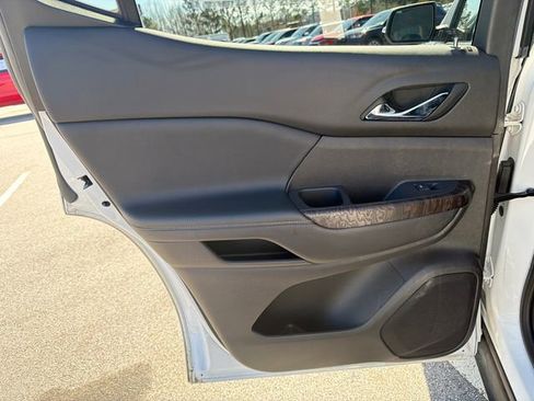 Used 2020 GMC Acadia Denali w/ LPO, Floor Liner Package image 22