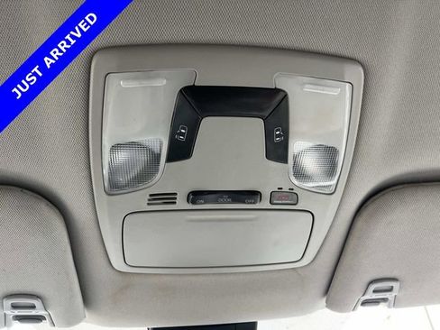 Used 2020 Toyota Sienna LE w/ LE Preferred Package image 34