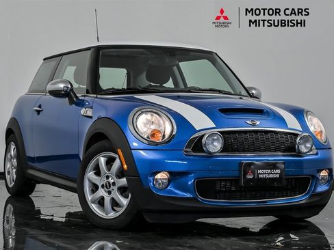 Used 2009 MINI Cooper S FWD image 1
