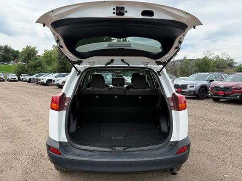 Used 2013 Toyota RAV4 LE AWD/4WD image 17