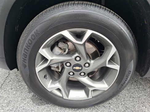 Used 2024 Chevrolet Trax LT w/ Driver Confidence Package FWD image 8
