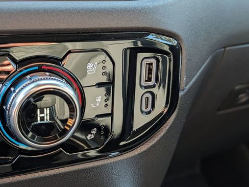 New 2026 GMC Sierra 1500 SLT w/ SLT Premium Plus Package image 54