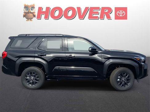 New 2026 Toyota 4Runner SR5 image 2