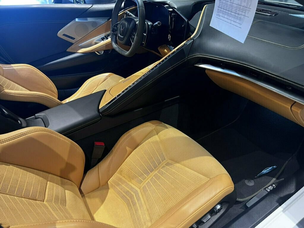 Used 2021 Chevrolet Corvette Stingray Premium Conv RWD image 21