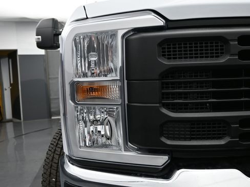 New 2026 Ford F250 XL image 13