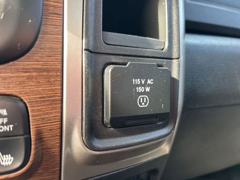 Used 2016 RAM 2500 Laramie image 30