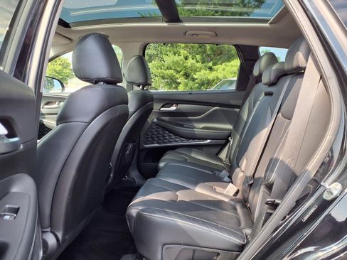 Used 2022 Hyundai Santa Fe SEL w/ Convenience + Premium Package AWD/4WD image 24