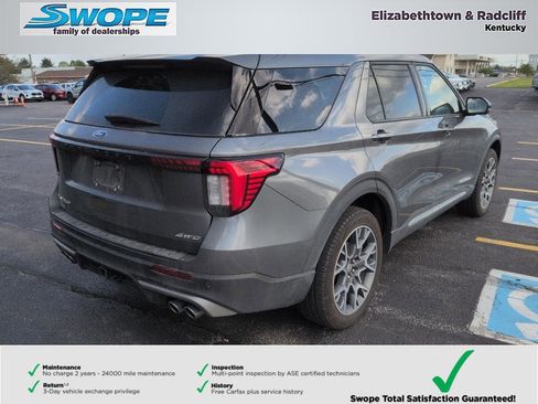 Used 2025 Ford Explorer Platinum w/ Ultimate Package image 3