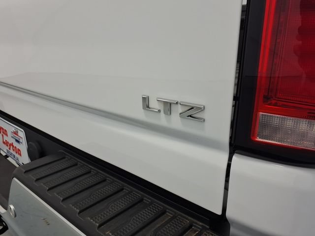 Used 2025 Chevrolet Silverado 2500 LTZ w/ LTZ Premium Package AWD/4WD image 11