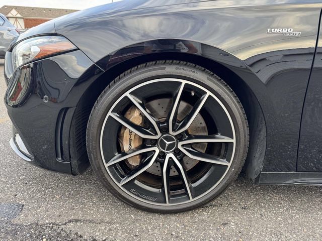 Used 2021 Mercedes-Benz A 35 AMG 4MATIC image 11