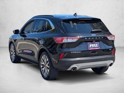 Used 2020 Ford Escape Titanium w/ Titanium Premium Package 2.0 FWD image 8