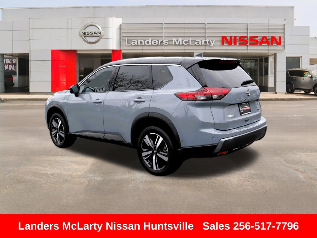 Used 2024 Nissan Rogue SL w/ SL Premium Package FWD image 6