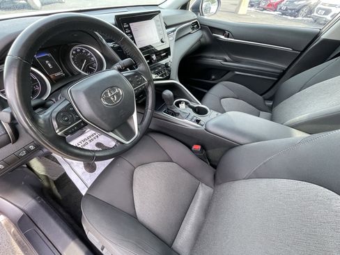 Used 2022 Toyota Camry LE image 15