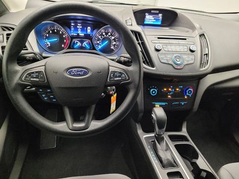 Used 2017 Ford Escape S FWD image 22