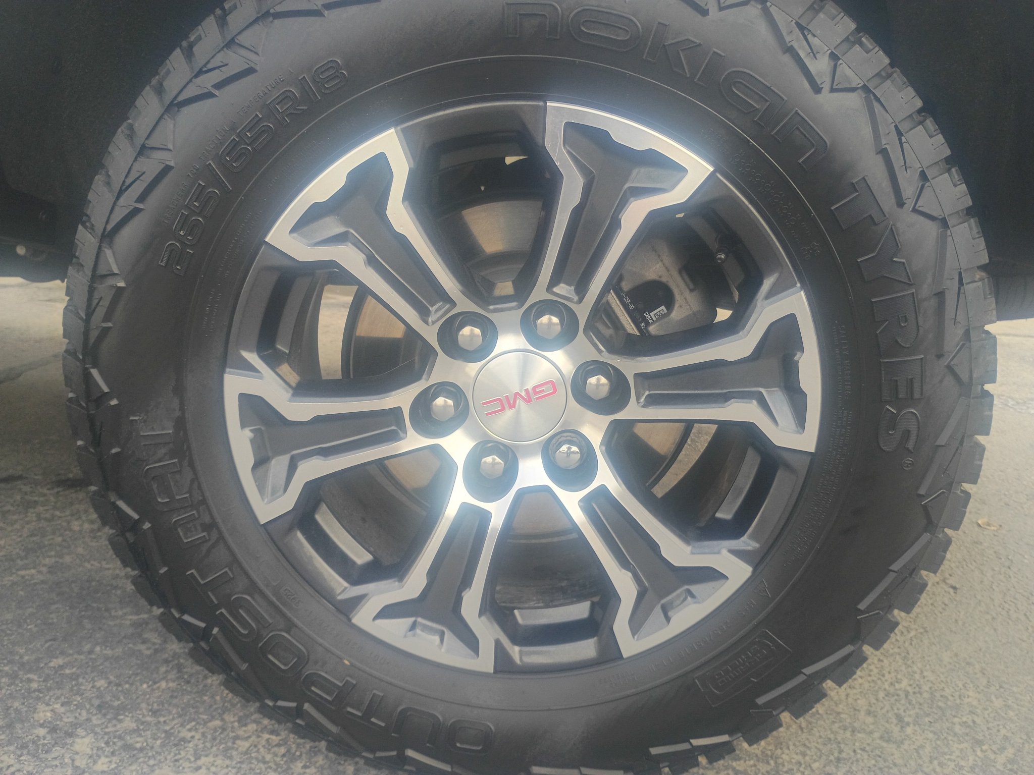 Used 2023 GMC Canyon AT4 w/ AT4 Premium Package AWD/4WD image 21