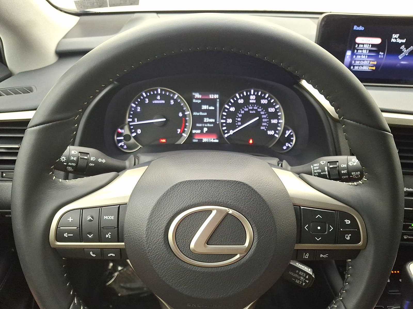 Used 2018 Lexus RX 350 AWD image 19