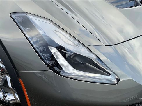 Used 2016 Chevrolet Corvette Z06 w/ 3LZ Preferred Equipment Group image 28