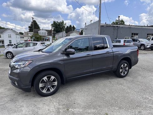 Used 2017 Honda Ridgeline RTL image 2