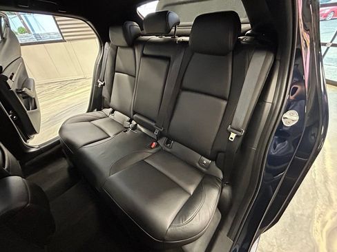 Used 2024 MAZDA MAZDA3 s FWD image 6