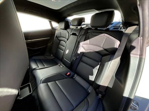 Used 2025 Porsche Taycan Turbo AWD/4WD image 20