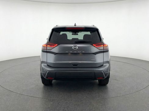 Used 2025 Nissan Rogue SV image 7