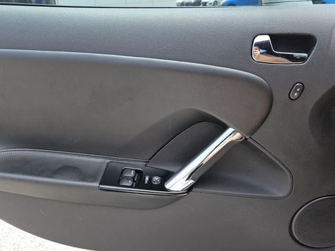 Used 2008 Saturn Sky RWD image 15